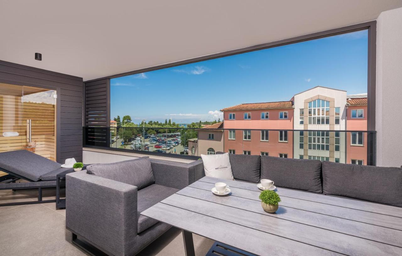 Val Di Sole 2 Appartement Poreč Buitenkant foto