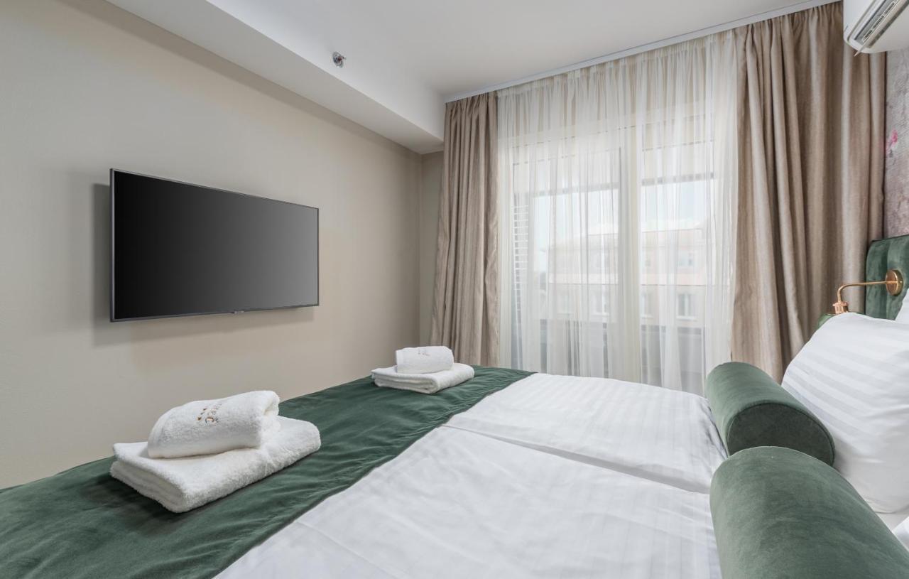 Val Di Sole 2 Appartement Poreč Buitenkant foto